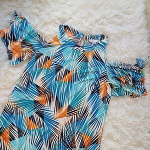 Nwot London Times Peekaboo shoulder dress